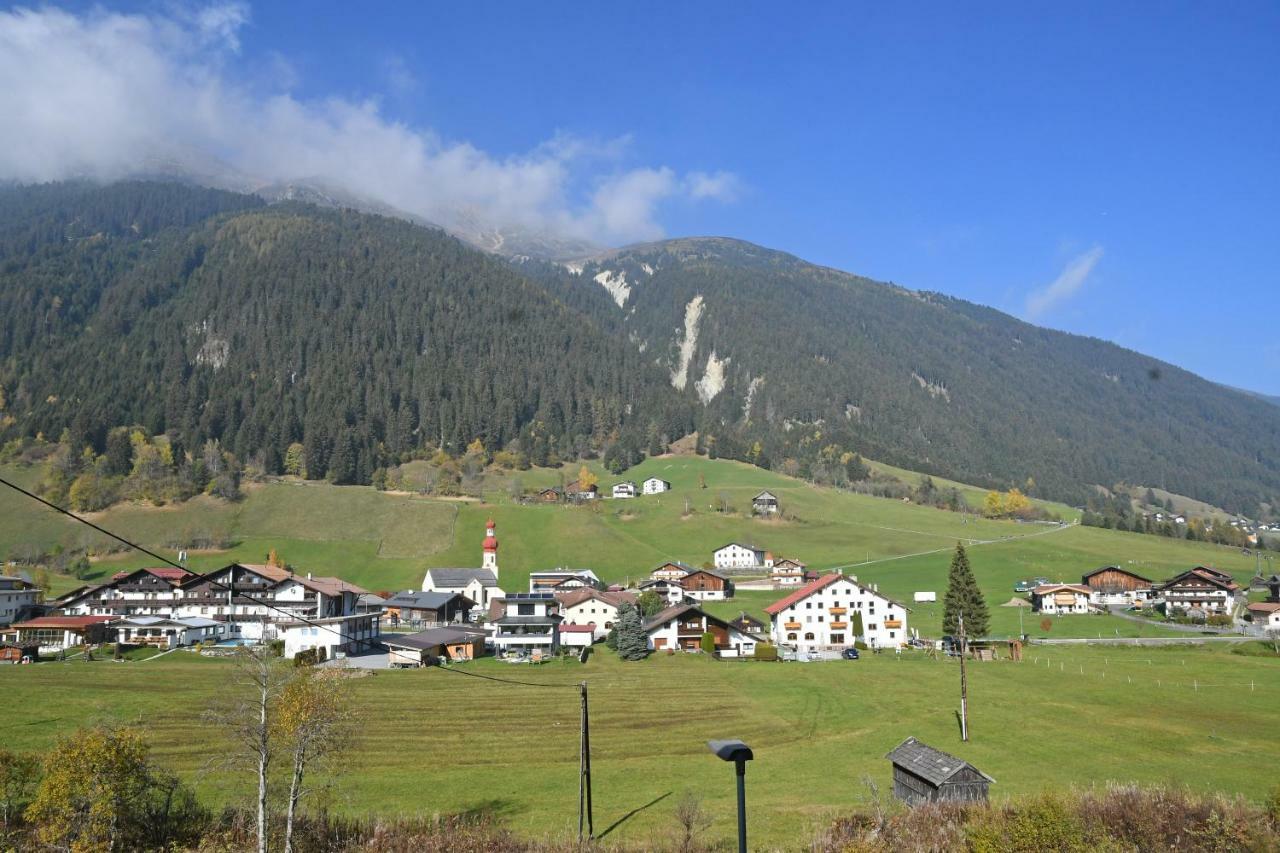 Apartments Weissstein Gries im Sellrain Bagian luar foto